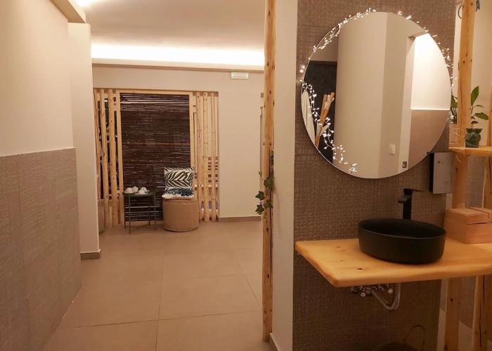 Alexakis Hotel & Spa