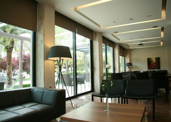 Alexakis Hotel & Spa