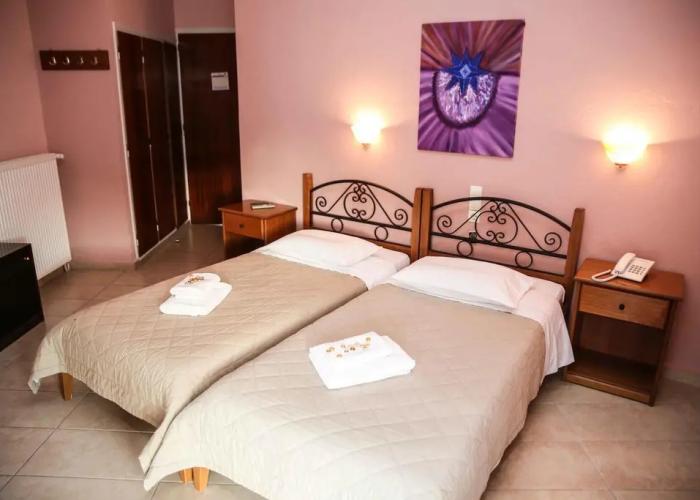 Hotel Anixis