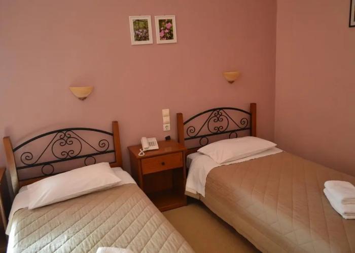 Hotel Anixis