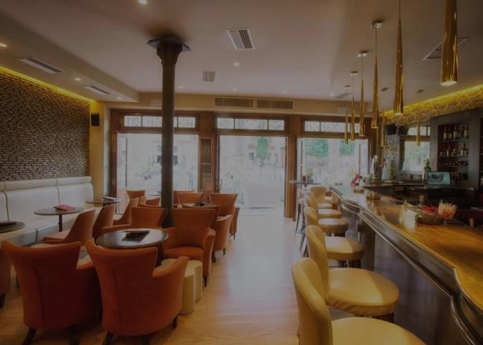 Xenon Inn
