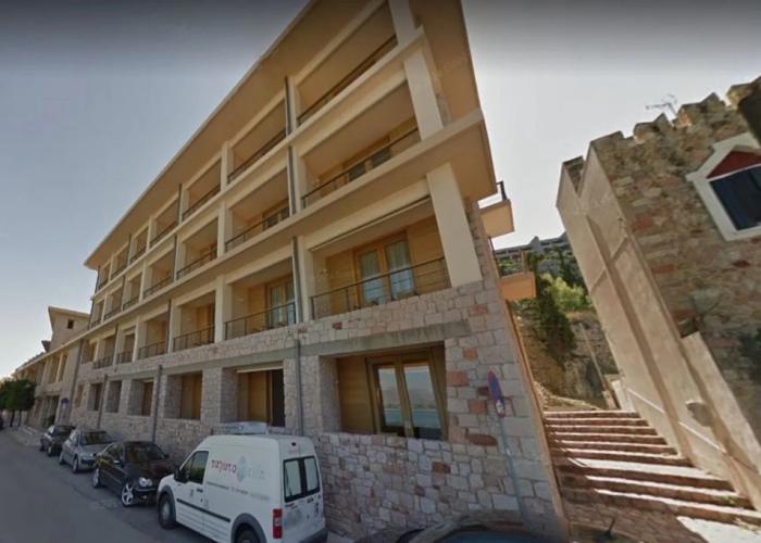 Amphitryon Hotel