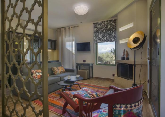 Anthemion Suites & Villas