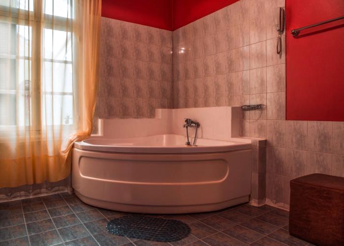 Ilion Hotel Suites