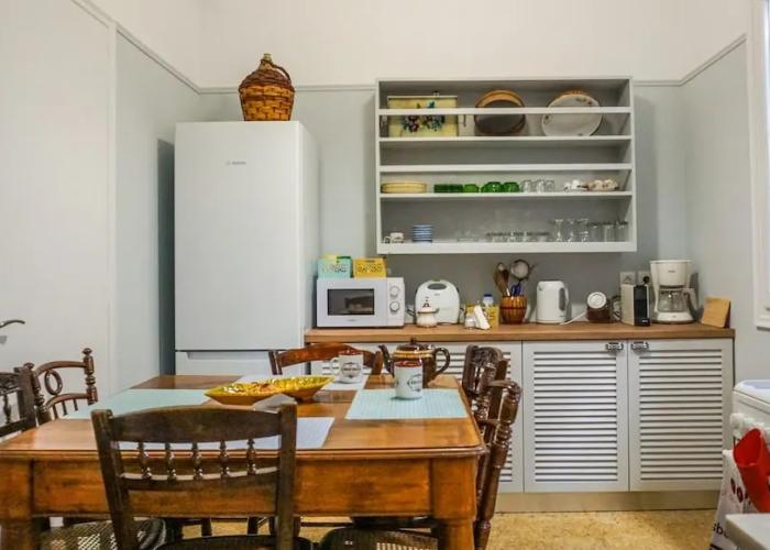 A Happy stay by Edem Beach