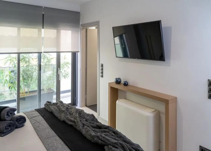 The Lop Athens Holiday Luxury Suites