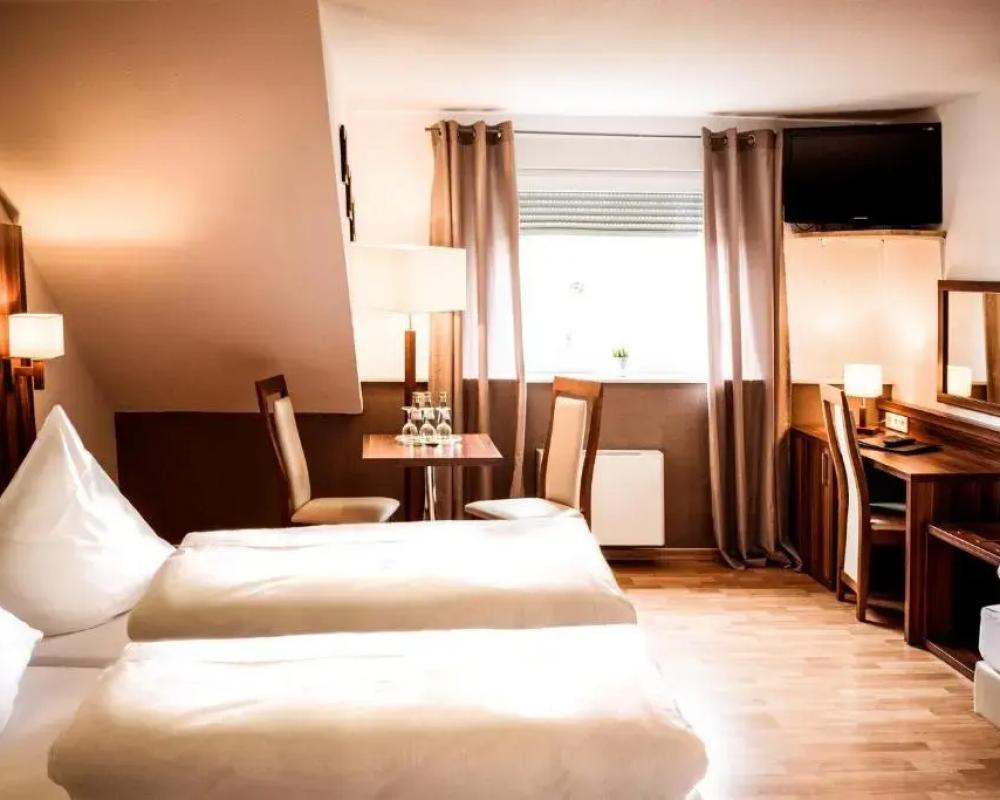фото Hotel Ehranger Hof