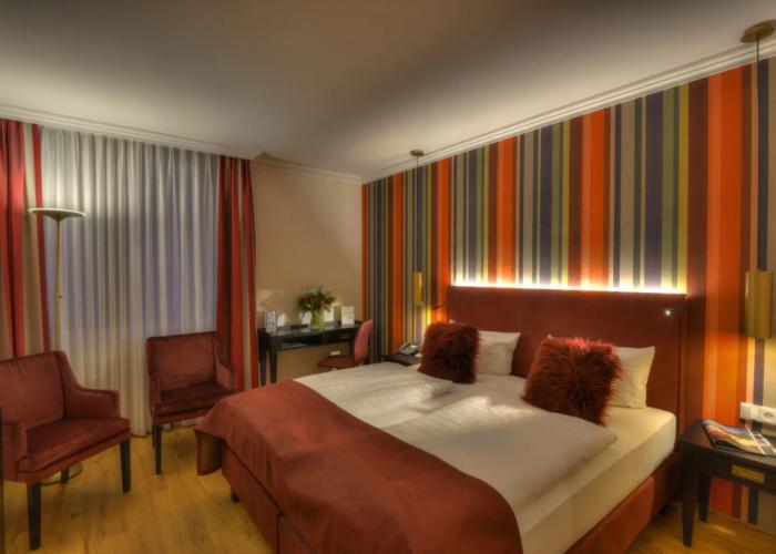 Nells Park Hotel