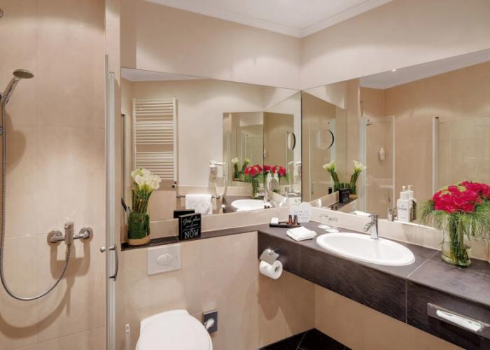 Nells Park Hotel