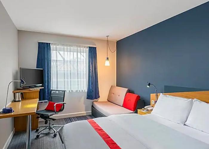 Holiday Inn Express Köln-Troisdorf by IHG