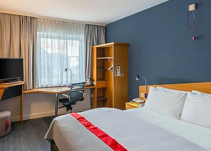Holiday Inn Express Köln-Troisdorf by IHG
