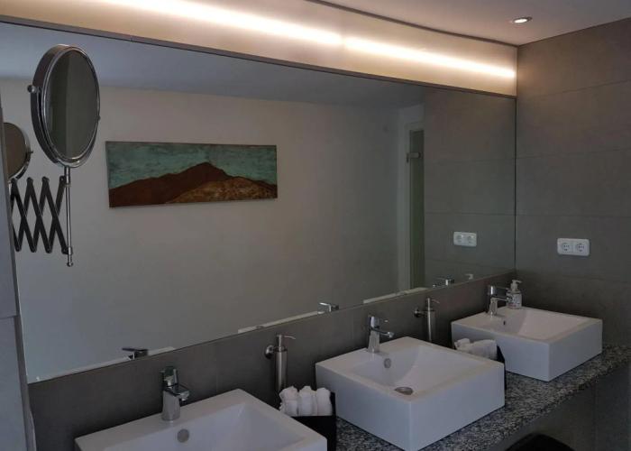 RheinRiver Guesthouse - Direkt am Rhein