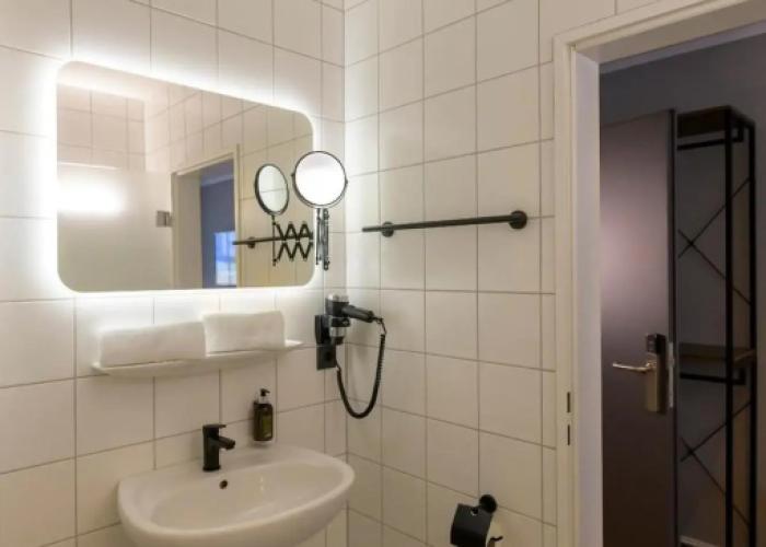 Nikii City Hotel
