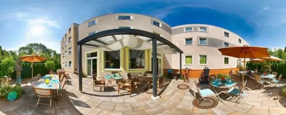 фото Maxhotel