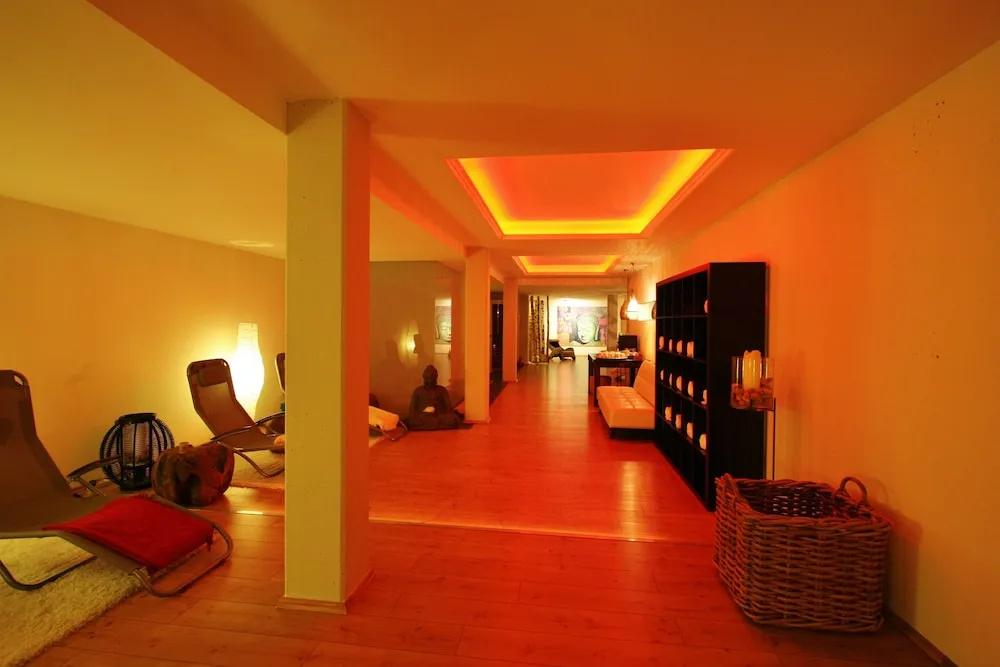 фото Maxhotel