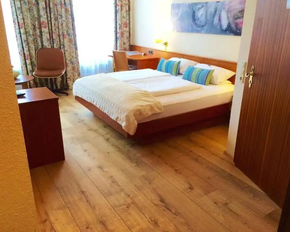 фото Maxhotel