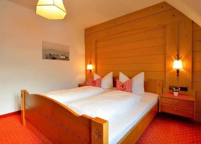 Hotel-Gasthof Adler