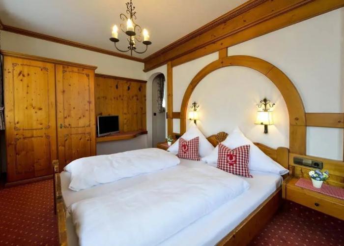 Hotel-Gasthof Adler