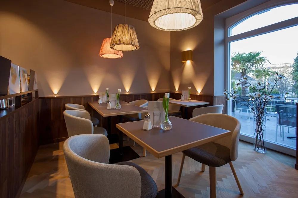 фото Hotel Café Ebner