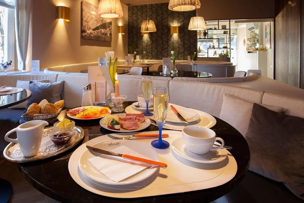 фото Hotel Café Ebner
