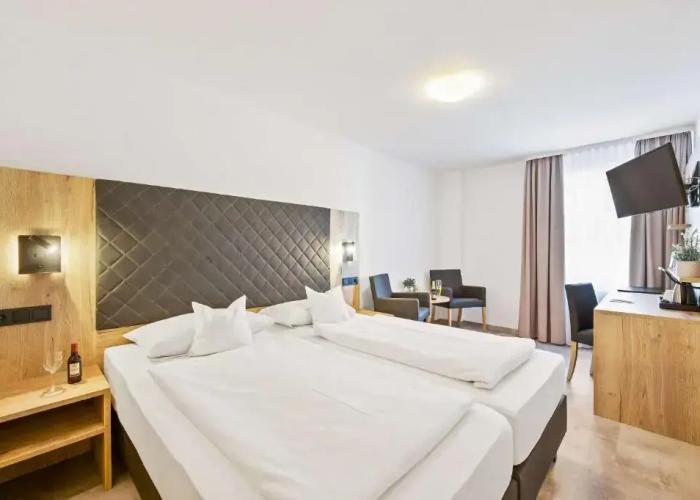 Best Western Hotel Favorit