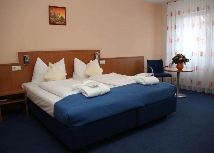 Hotel & Restaurant Goldener Pflug