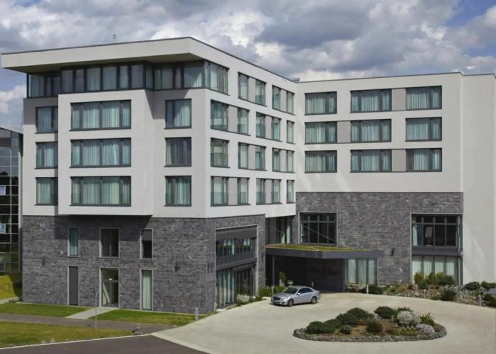 Hotel Fire & Ice
