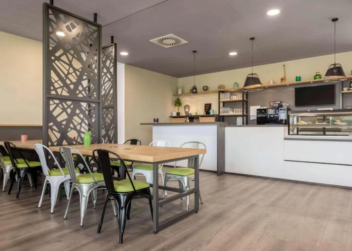 Super 8 by Wyndham Oberhausen am Centro