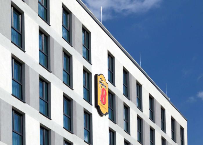 Super 8 By Wyndham Oberhausen