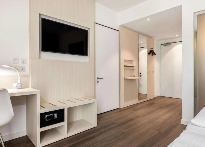 Super 8 By Wyndham Oberhausen
