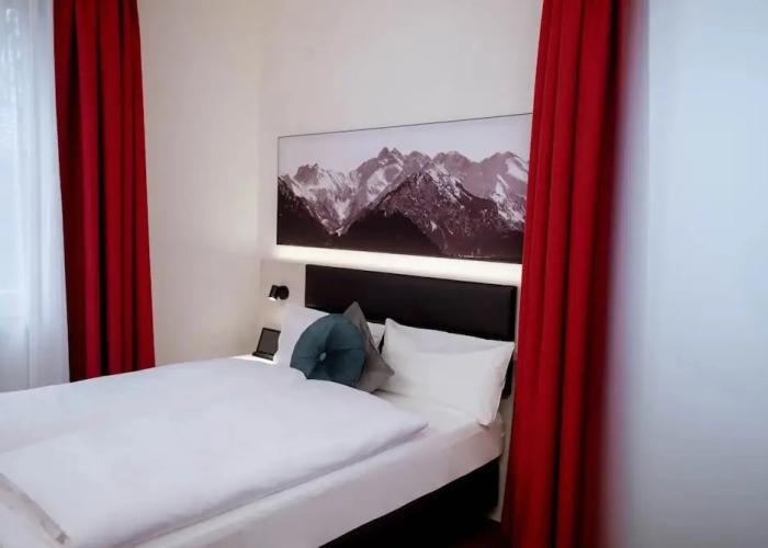 Reos Hotel Wangen