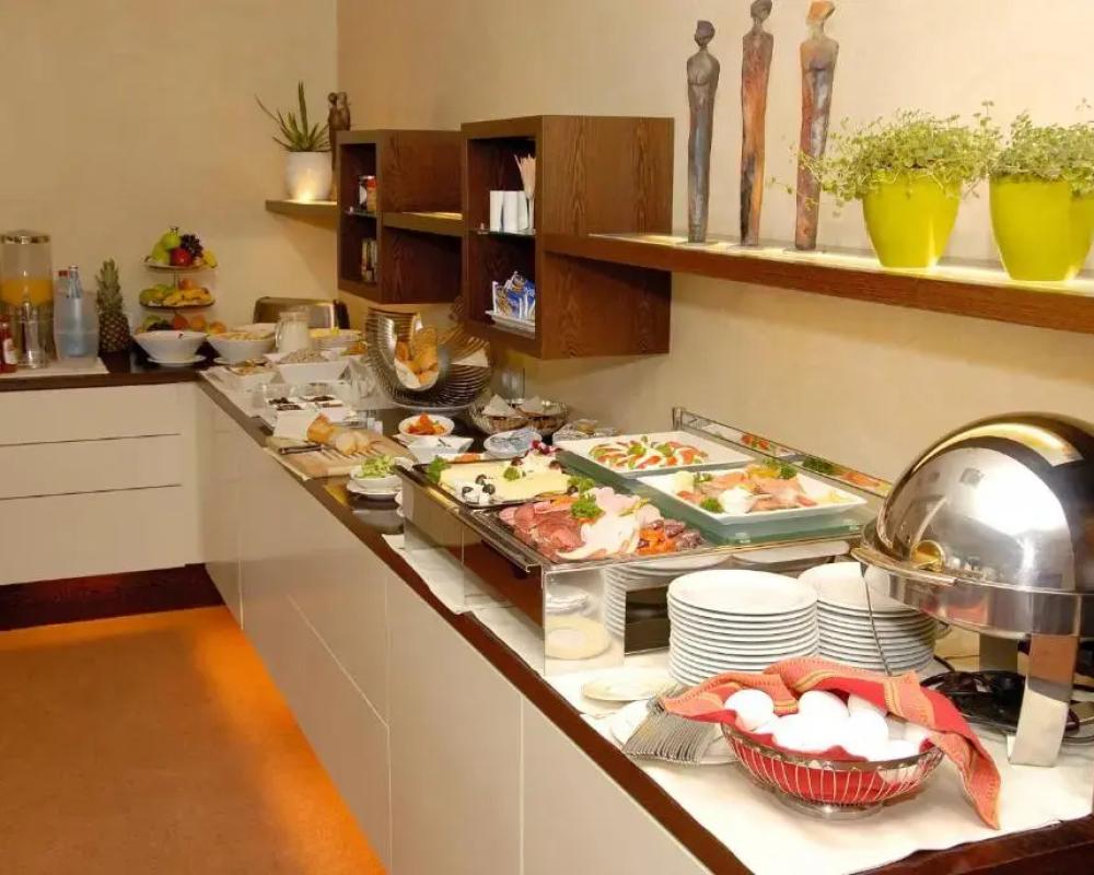 фото Hotel Graf