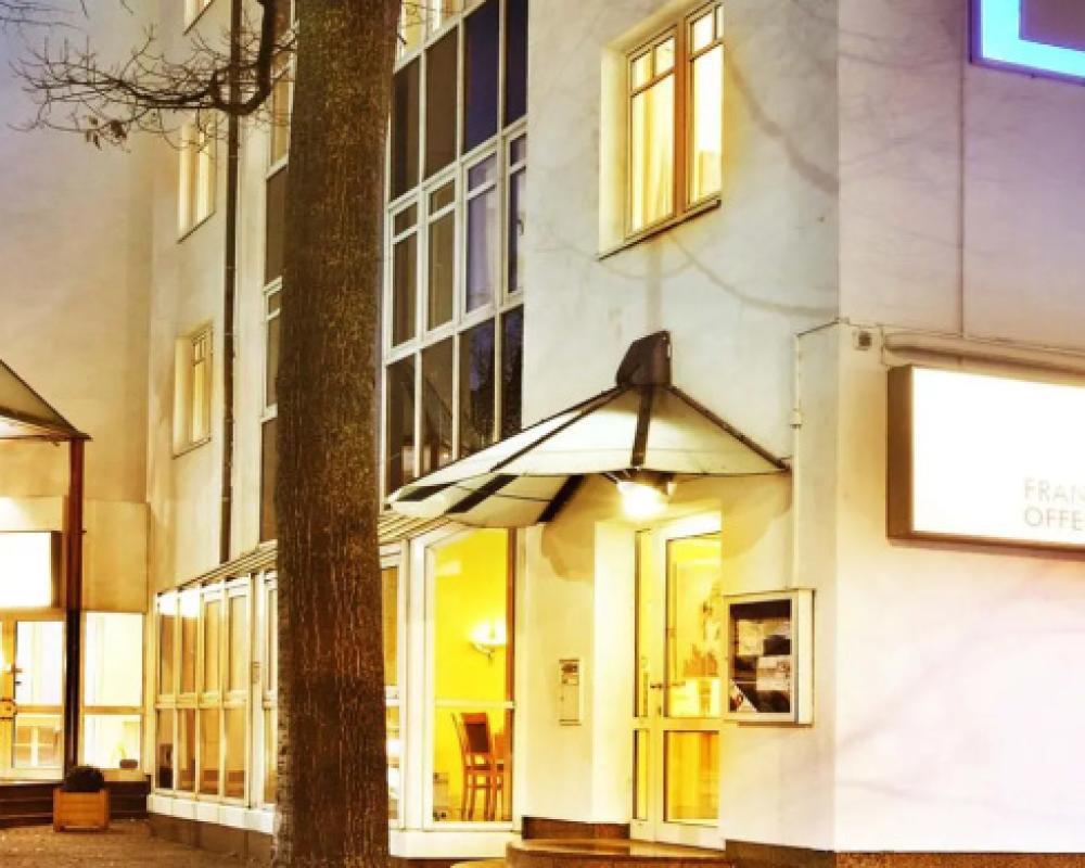 фото B99 Hotel
