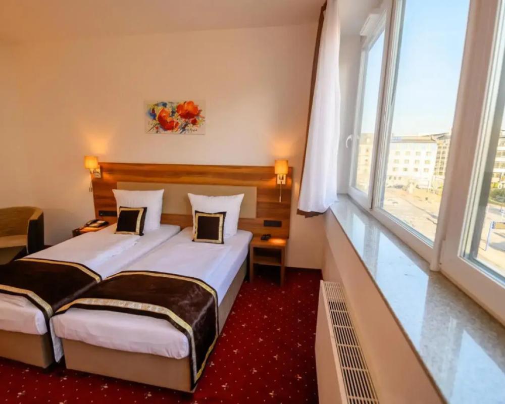 фото Hotel Luna