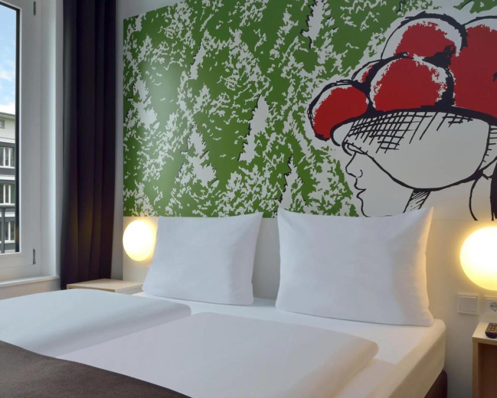 фото B&B Hotel Offenburg-City