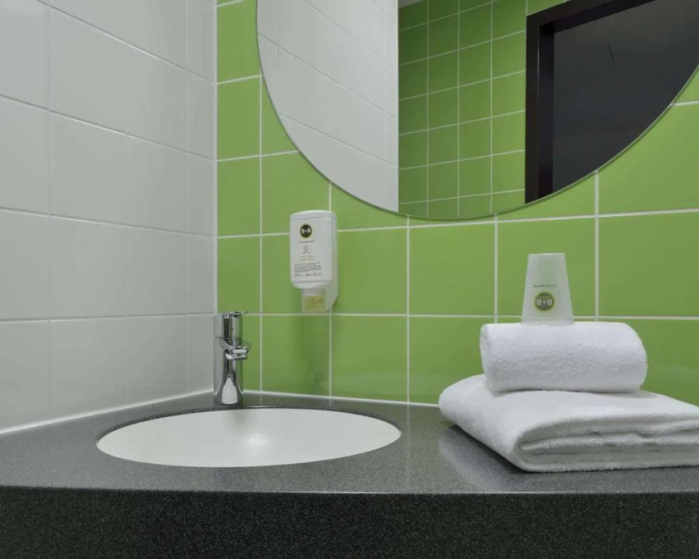 фото B&B Hotel Offenburg-City