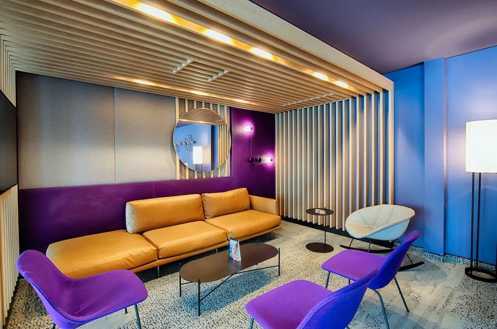 фото B&B HOTEL Offenburg-Hbf