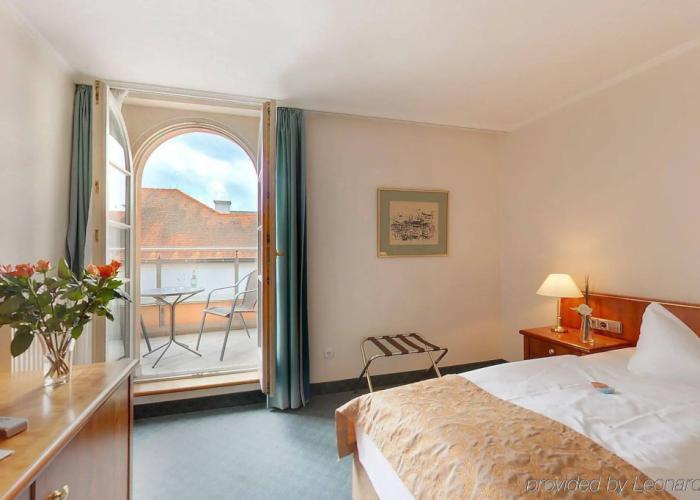 Premier Inn Passau Weisser Hase