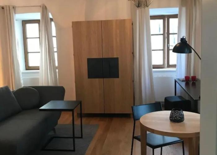 BARONHAUS Aparthotel & Suites