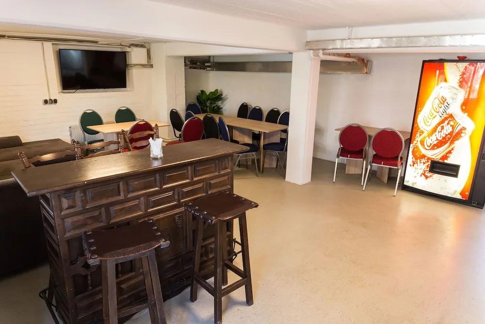 фото BHQ - BoardingHouse Quickborn - Hostel