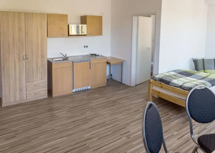 BHQ - BoardingHouse Quickborn - Hostel
