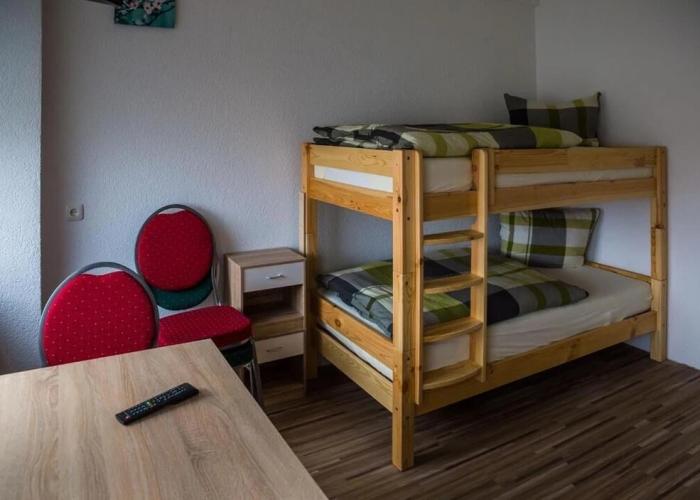BHQ - BoardingHouse Quickborn - Hostel