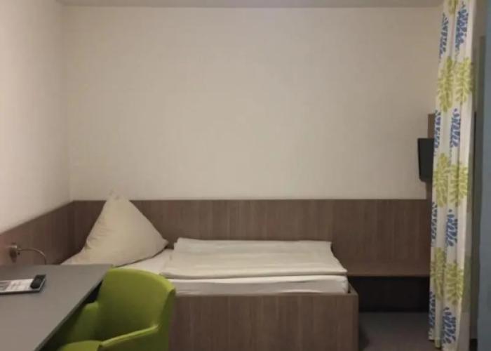 Astra Hotel Garni