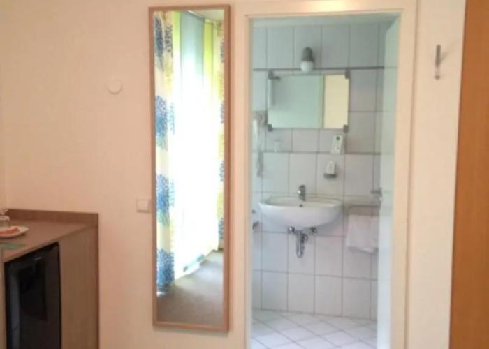 Astra Hotel Garni