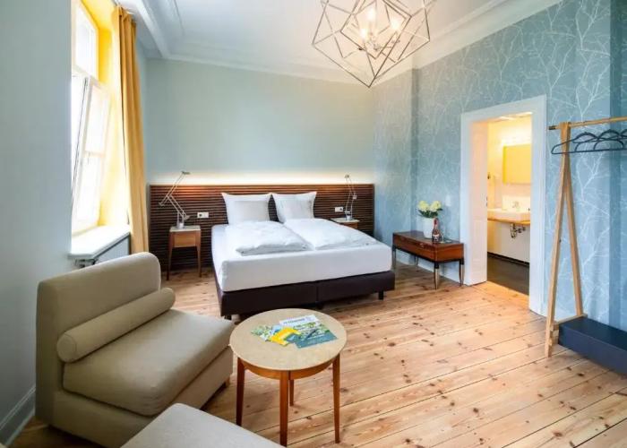 Stuckhotel Fettehenne