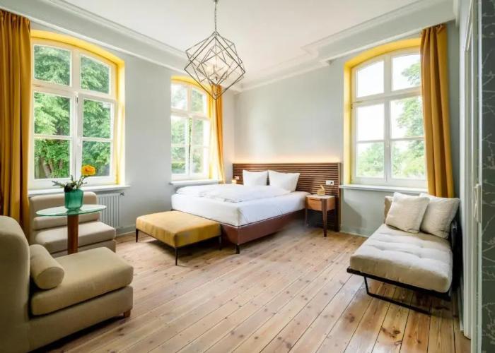 Stuckhotel Fettehenne
