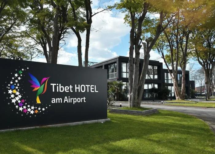Tibet Hotel am Airport