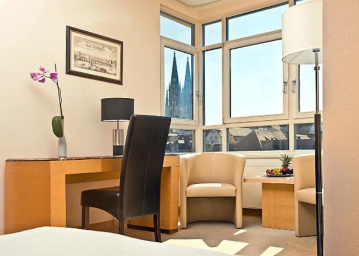 Sorat Insel-Hotel Regensburg
