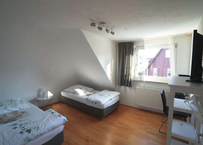 Fewo Reutlingen Heinestrasse