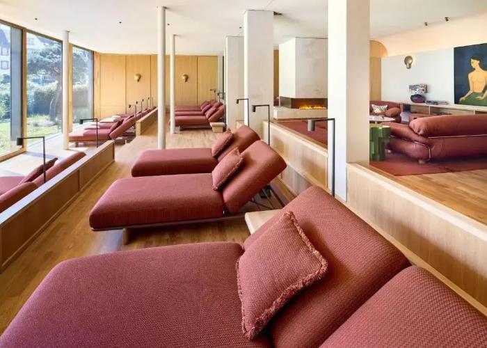 LA Maison Hotel